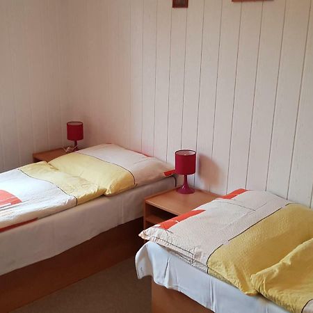Hotel Monte Lope Bystrice pod Lopenikem Zewnętrze zdjęcie