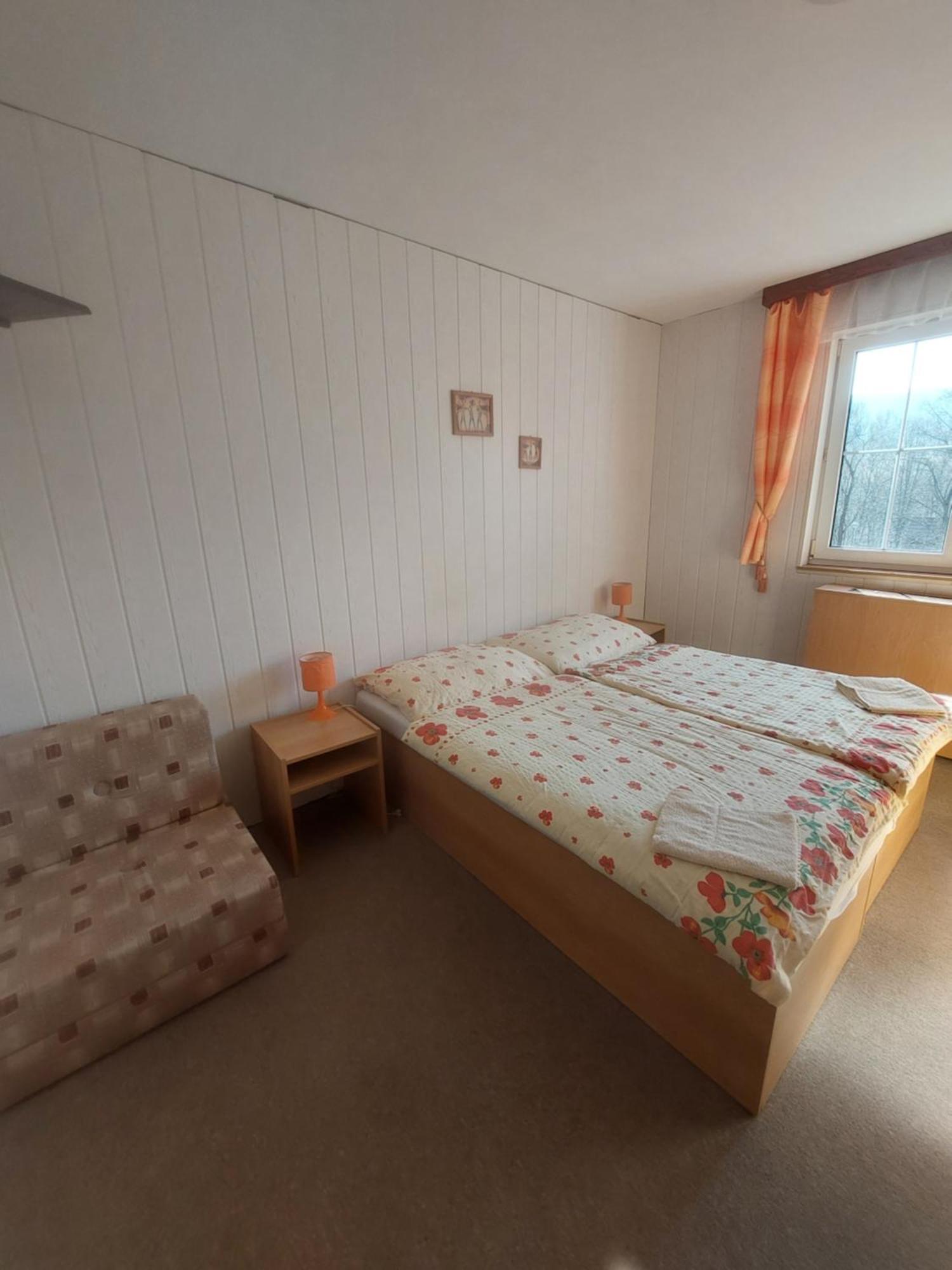 Hotel Monte Lope Bystrice pod Lopenikem Zewnętrze zdjęcie