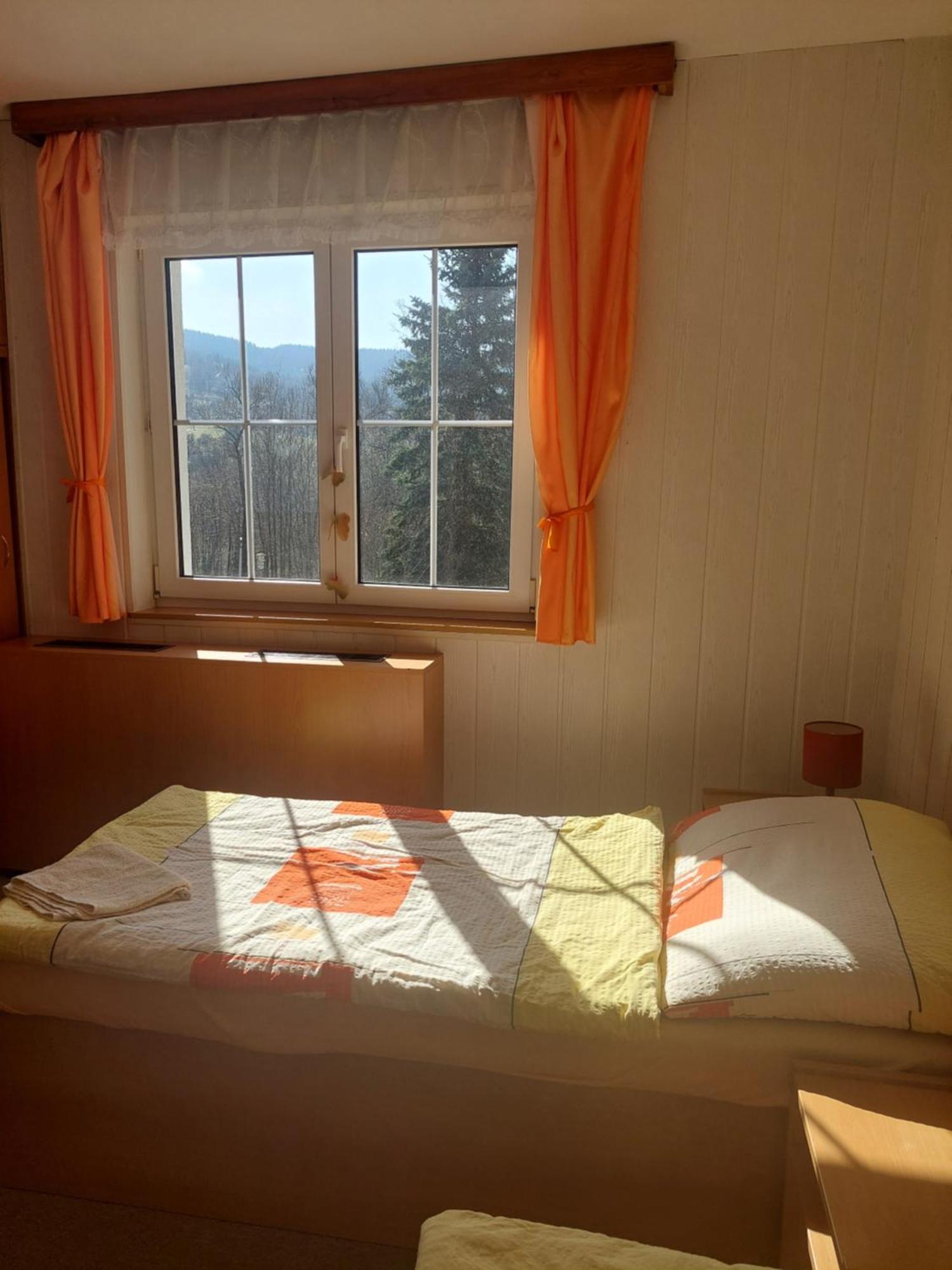 Hotel Monte Lope Bystrice pod Lopenikem Zewnętrze zdjęcie